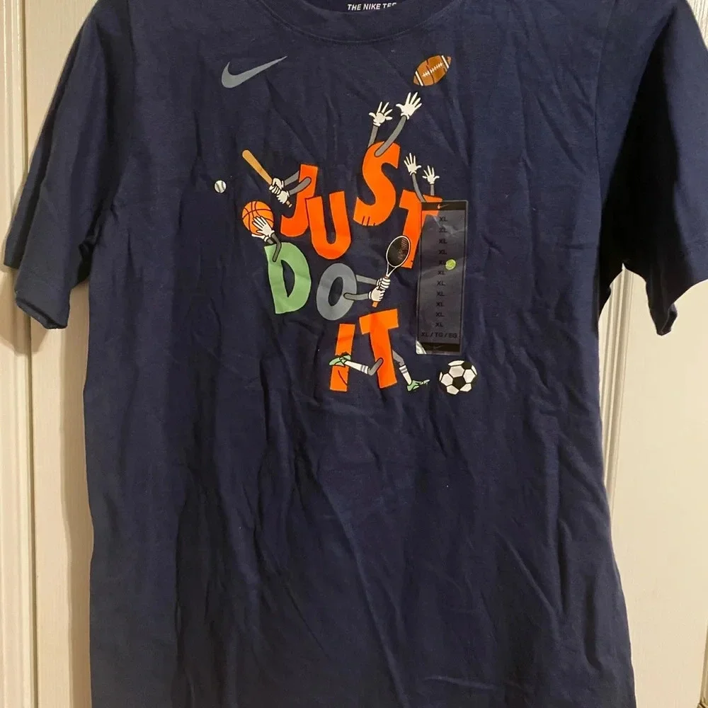New Nike Tee Shirt